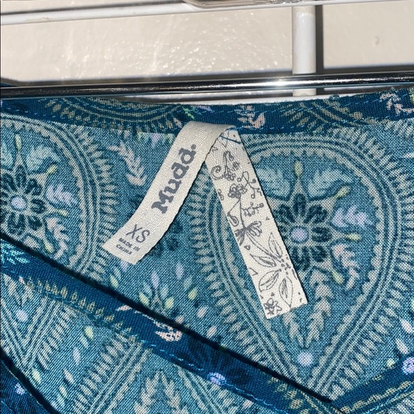 mudd blouse - Picture 3 of 3